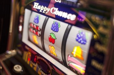 Pragmatic Play slot game interface showing game symbols and betting controls